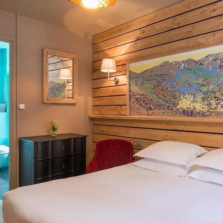 Hotel De Russie 3*